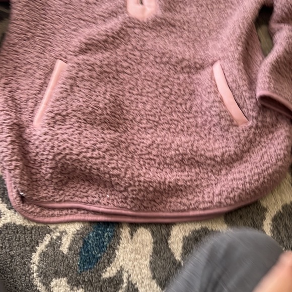 Pink pullover - Picture 3 of 4